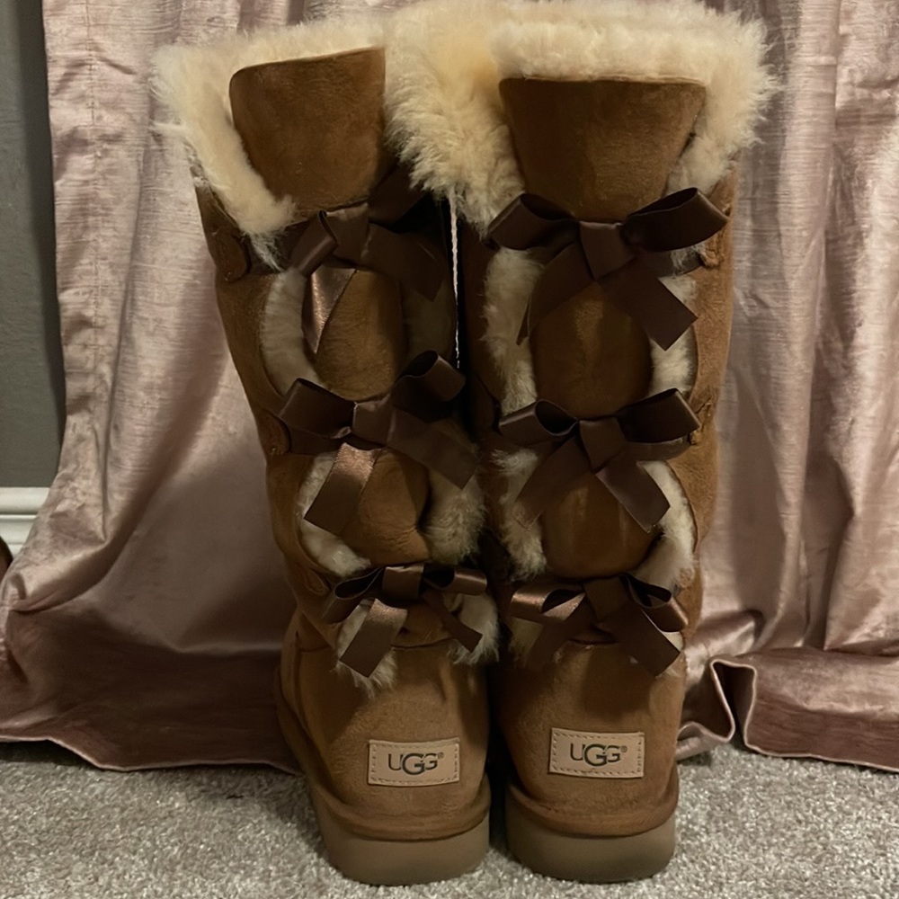 UGG Bailey Bow boot